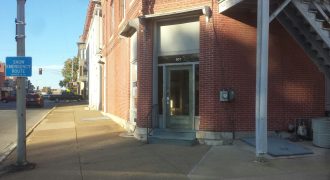 507 S 8th Quincy, IL 62301- Commercial